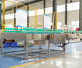 潤滑油灌裝機(jī)上桶平臺，自動供瓶機(jī)客戶現(xiàn)場視頻